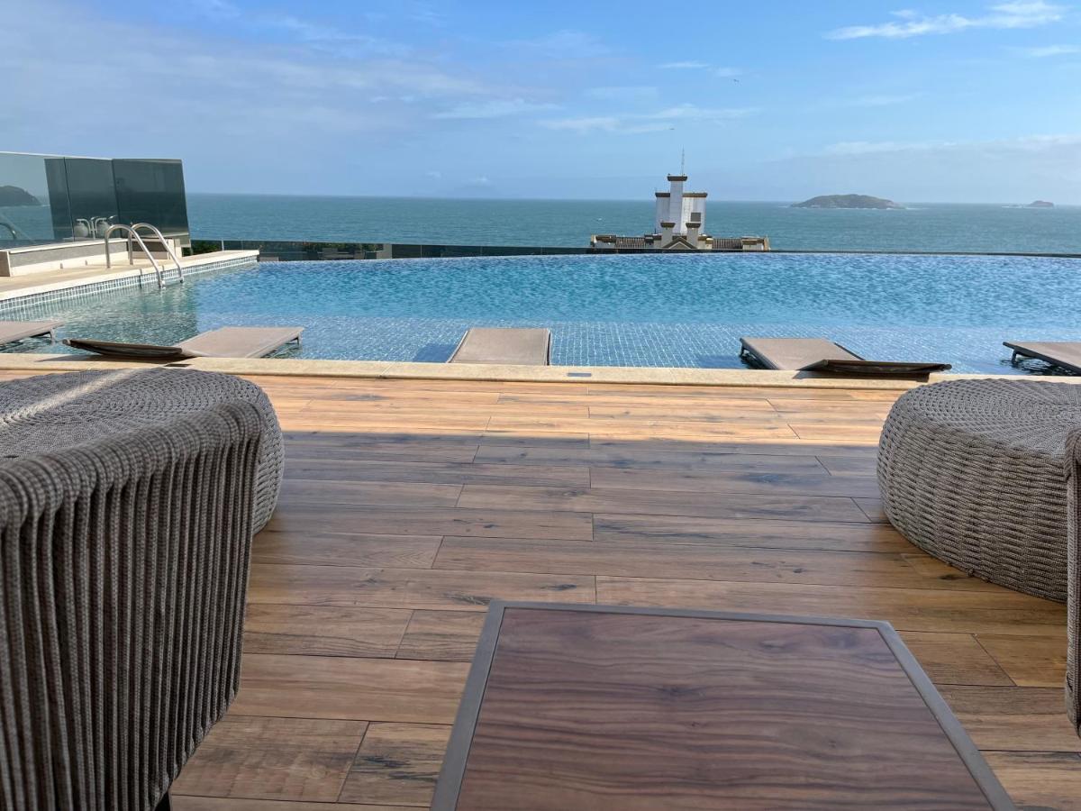 Fantastico, Piscina Vista Mar Florianopolis