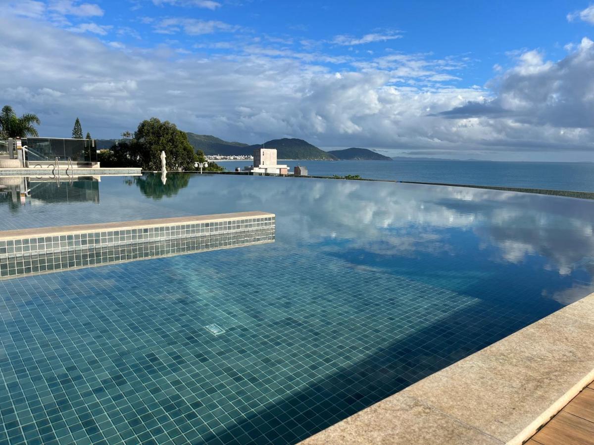 Fantastico, Piscina Vista Mar Apartment Florianopolis