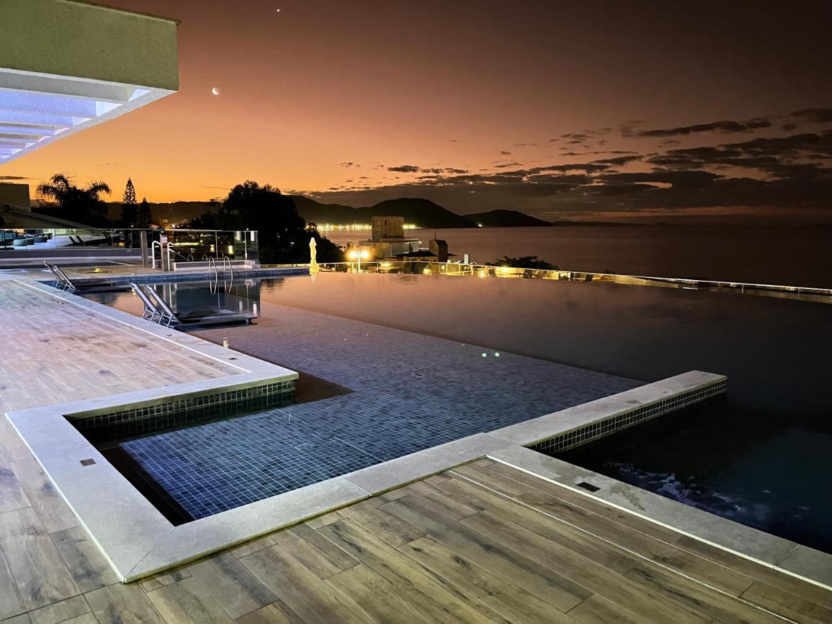 Fantastico, Piscina Vista Mar 公寓